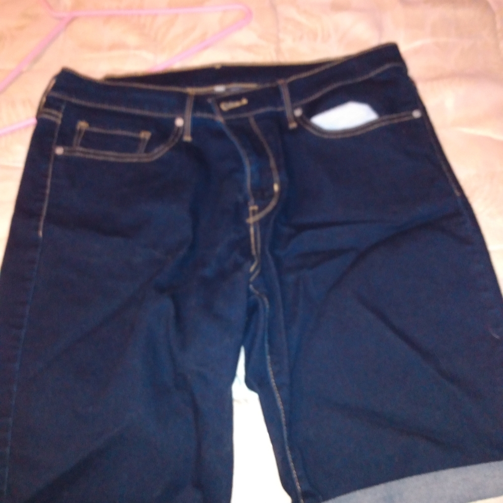 Women's Size 33 Levi's Jean Shorts